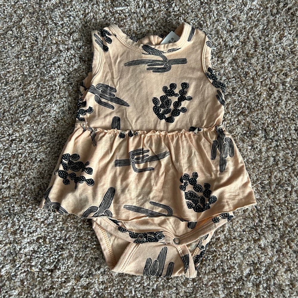 Spearmint LOVE 3-6 Months Skirted Bodysuit, Tan Cactus